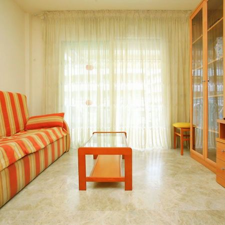 Apartamentos Ventura Village Park 萨洛 外观 照片